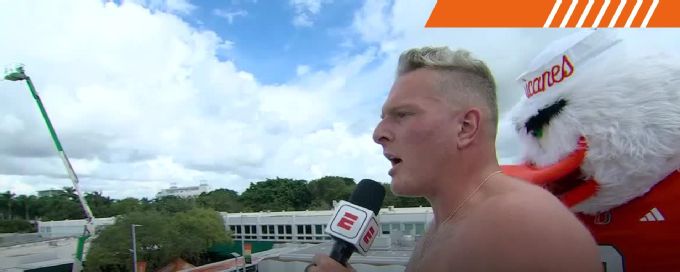 Splash! McAfee delivers 'GameDay' pick from the high dive