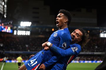 Estevão's stoppage-time stunner sinks Liverpool