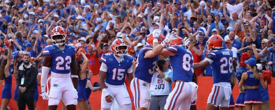Highlight: DJ Lagway, Florida stun No. 9 Texas in the Swamp