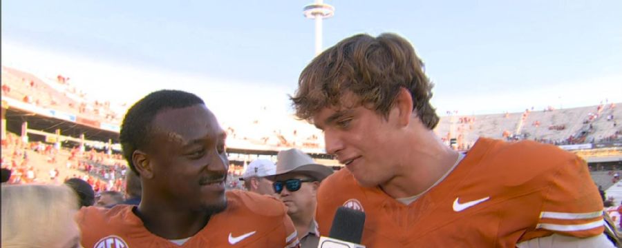 Manning, Wisner on Texas' mentality after dominant win over No. 5 OU