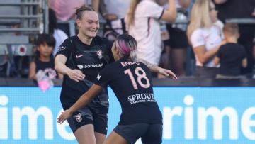 Maiara Carolina Niehues finds the back of the net for Angel City FC
