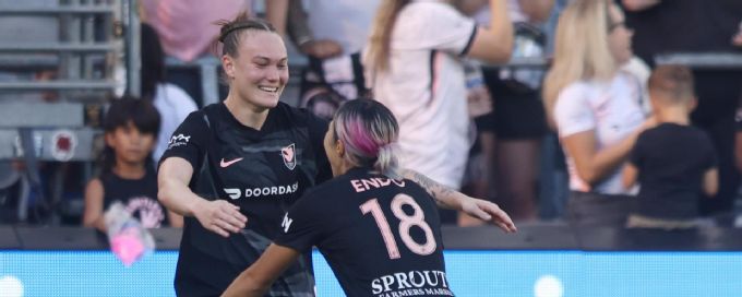 Maiara Carolina Niehues finds the back of the net for Angel City FC