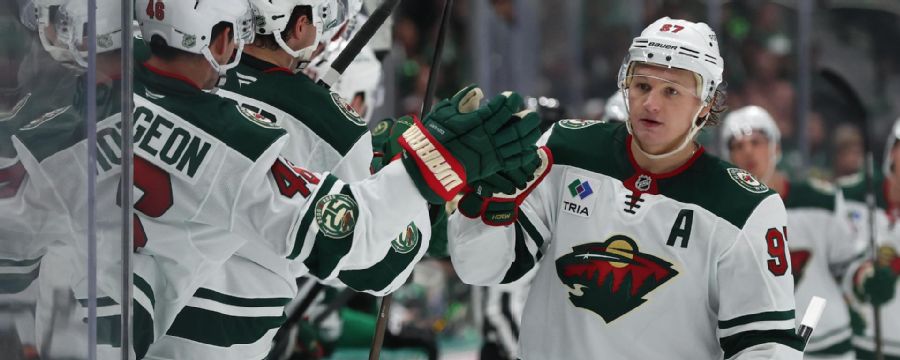 Kirill Kaprizov capitalizes on the power play