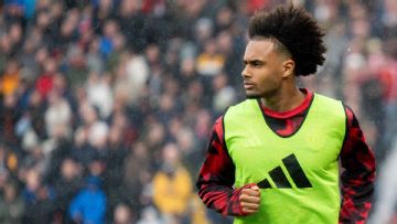 Does Joshua Zirkzee have a future at Man United?