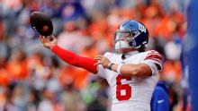 Broncos stun Giants 33-32 with last-second field goal after getting shut out for three quarters