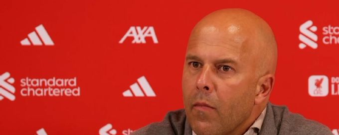 Slot refuses to 'make excuses' after Man United defeat