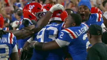 Highlight: Florida shocks Mississippi State, steals win on late interception