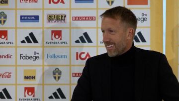 'Your ears are going to bleed!' - Potter speaks Swedish at unveiling