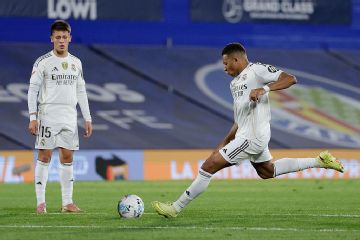 Real Madrid edge past 9-man Getafe (via Fancode)
