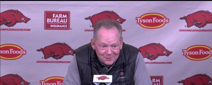 Bobby Petrino emphasizes efficiency for Arkansas vs. Auburn