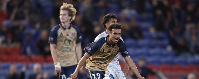 Badolato scores a brilliant goal for the Jets