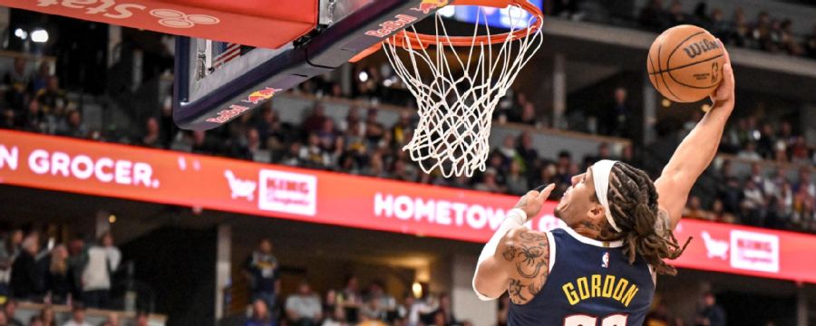 Aaron Gordon rises for outrageous 360 slam