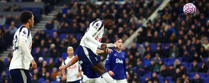 Tottenham pour in headers against Everton
