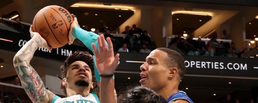 'Chicken salad!' LaMelo Ball beats the buzzer in style