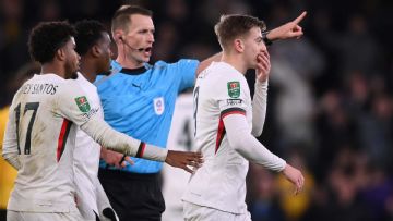 Does Liam Delap have a discipline problem?