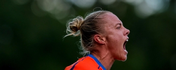 Tameka Yallop heads home the 85th-minute winner for the Roar