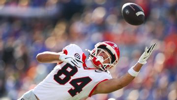 Highlight: No. 5 Georgia wrestles win away from hungry Gators