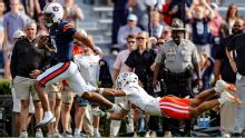 Highlight: Deuce Knight shines with six TDs in Auburn's blowout win vs. Mercer