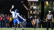 Highlight: Diego Pavia sets Vandy record with 469 passing yards in win over UK
