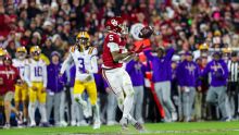 Highlight: John Mateer's late TD pass leads No. 8 Sooners over LSU