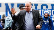 Read & React's ode to Mark Stoops and his 13 seasons at Kentucky