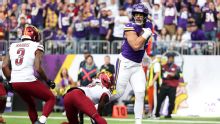 McCarthy, Vikings rebound with 31-0 win over reeling Commanders, who lose Daniels to injury again