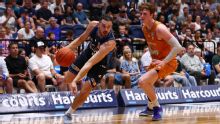 The Taipans upset Melbourne United in Bendigo