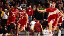 John Blackwell hits winner, scores 27 to rally Wisconsin to 78-75 victory over Minnesota