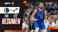 Klay Thompson lideró la ofensiva de Dallas en el triunfo contra el Jazz