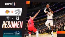 Los Lakers volvieron a la victoria con LeBron liderando sobre los Raptors