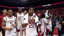 D.J. Wagner emphasizes Arkansas' chemistry after win vs. Vandy
