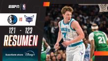 Charlotte opacó los 49 puntos de Cooper Flagg superando 123-121 a Dallas