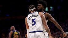 Wendell Carter Jr. scores late winner in Magic's 110-109 victory over slumping Lakers