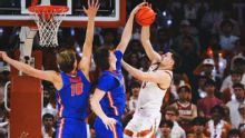 Highlight: Condon, Fland shine as Gators chomp Longhorns on the road