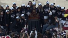 Dawn Staley thanks the Gamecock faithful after claiming SEC title