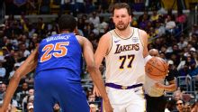 Lakers pick up home win over the Knicks