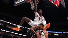 Highlight: 12-seed Auburn pulls away vs. 13-seed Mississippi State