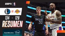 ¡Tremendo show de Cooper Flagg ante LeBron James en el triunfo de Dallas!