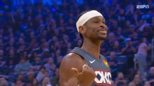 Provocou! Shai faz cesta na cara de Dillon Brooks e tira sarro do adversário; VEJA