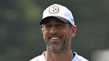 Aaron Rodgers spending time at Steelers' facility