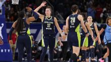 Triple-doble de Jessica Shepard ayuda a las Wings a remontar ante Sky