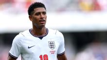 Should Jude Bellingham be England's starting No. 10?