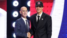 ¡Detroit apuesta por México! Karim López llega a la NBA