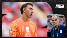 Bielsa: "Lo de Muslera me pareció de una grandeza y generosidad impropias del fútbol actual"