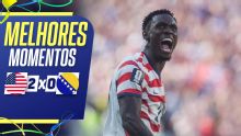 EUA superam expulsão de artilheiro, vencem Bósnia e avançam às oitavas de final da Copa do Mundo; VEJA como foi