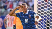 France survive 'different type of test' against Paraguay