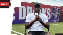 Joel Campbell responde a las críticas: "Caminar no significa ser vago"