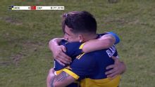 ¡Qué golazo! Zapatazo al ángulo de Lautaro Blanco para el 1-0 de Boca ante Paranaense