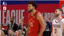Seth Lundy se eleva para el bloqueo ganador de los Raptors.