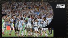 ¡Argentina partió rumbo al estadio para medirse ante Inglaterra!